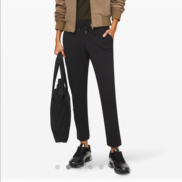 lululemon athletica Pants - Lululemon 🍋 black pants size medium